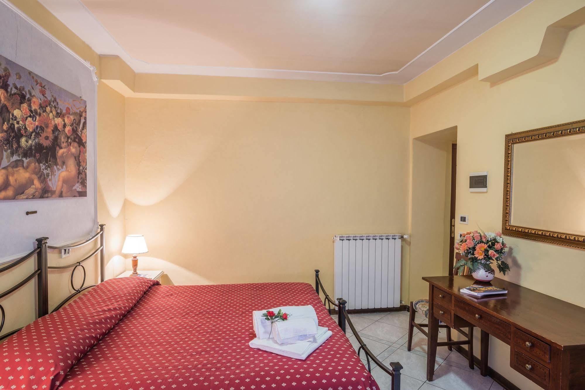 Soggiorno Alessandra Firenze Kültér fotó